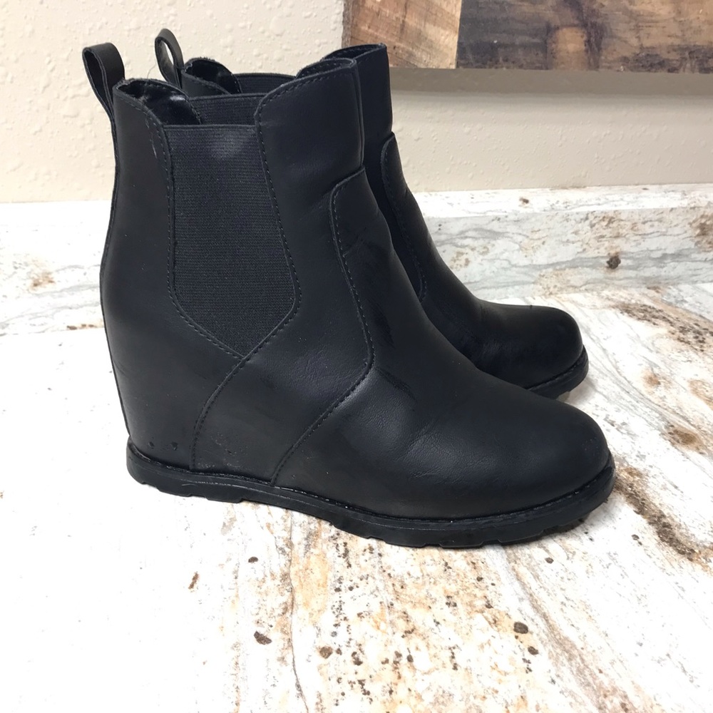 Universal Thread - Faux Sorel - Wedge Booties
